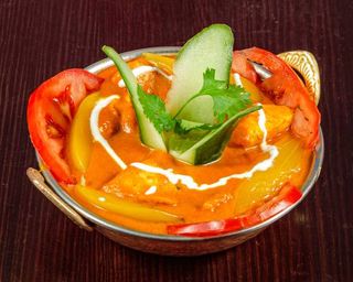 Chicken Mango  (Do tego proponujemy Ryż basmati oraz Chleb Naan)