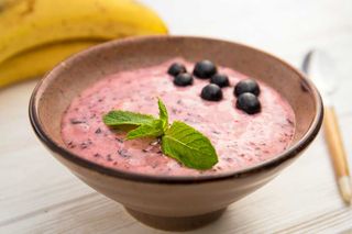 Ягодный смузи боул