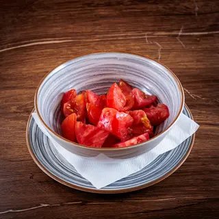 Paradajz salata