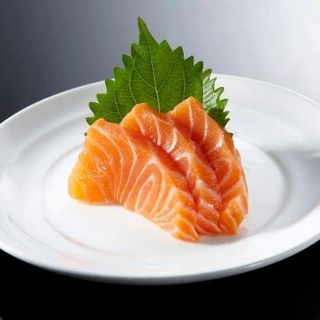 52. Sashimi Salmón (3 Pzs.)