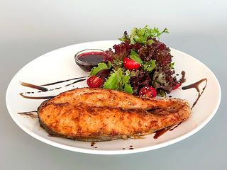 Стейк з сьомги (100г)