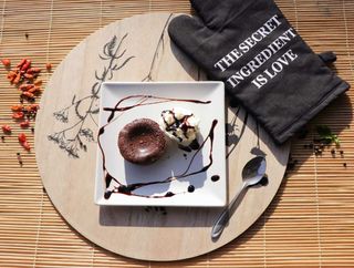 Vulcan de ciocolata cu inghetata 