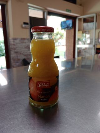 Jugo de mango (botito de cristal )