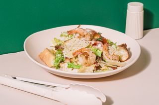 Salată Caesar cu creveți