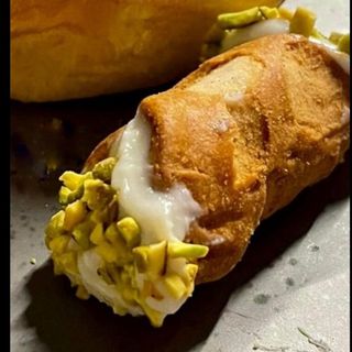 Cannoli 
