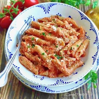 Pasta al pomodorino fresco