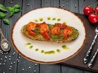 Bruschetta z krewetkami