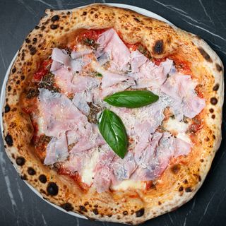 Pizza Prosciutto e Funghi