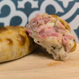Empanada DeJamón Y Queso