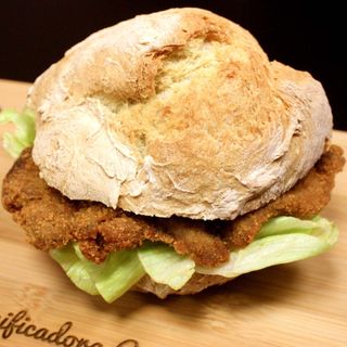 Panado frango com ovo