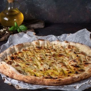 Фокача з орегано та оливковою олією