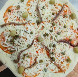 Pizza mediterránea
