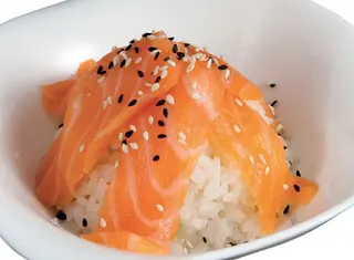 Chirashi sake