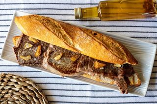 Bocadillo De Pepito De Ternera