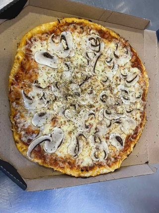 Pizza Funghi