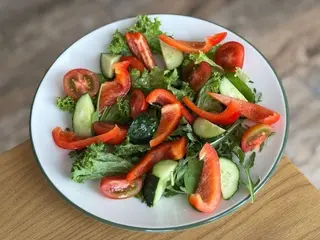 Салат овочевий (250g)