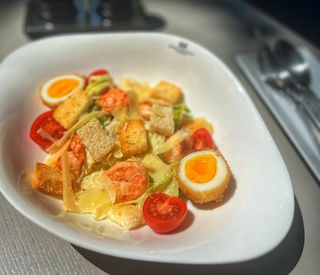 Салат Цезар з креветками