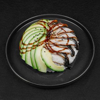 5A- Arroz salteado con anguila asada, sésamo y cebollino