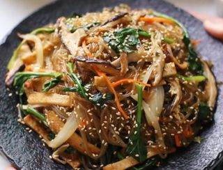 Jap Chae de vaca