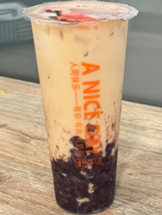 Riso rosso milk tea