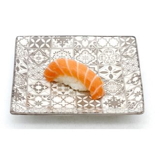80.Nigiri salmone