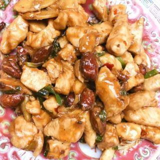 79.Pollo Con Almendras