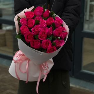 21 троянда Каренза