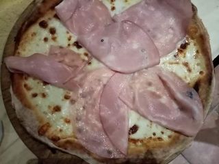 Francesco's pizza