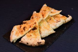 Foccacia cu parmezan