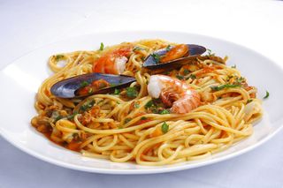 სპაგეტი ზღვის პროდუქტებით