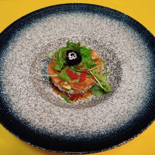 26A.Tartar De Salmón