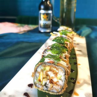 Pollo Roll Tempura (8 Uds.)