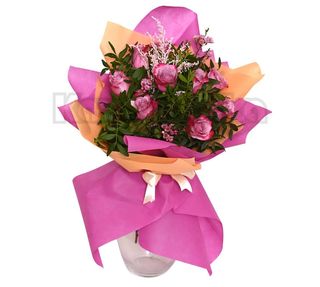 Buket - Lila ruže i šamalacijum sa dekoracijom (BKT 143)