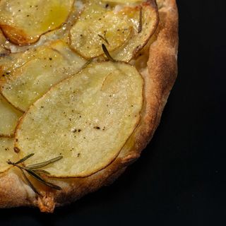 Patate e mozzarella alla pala