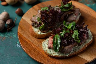 Брускетта с индейкой (290г)