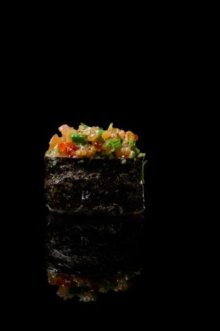 Гункан Лосось-Ікра-Лосось