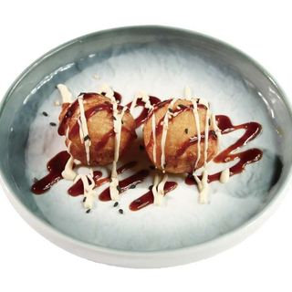 193. Takoyaki (4 pzs.)