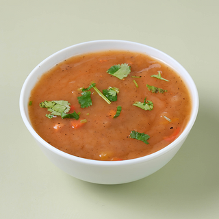 ქათმის ცხარე-მჟავე სუპი