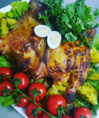 Цыплёнок табака с овощами