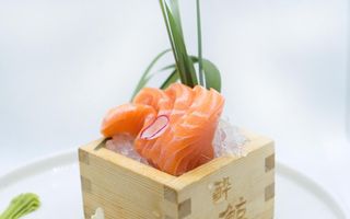 Sashimi salmone 6 pezzi