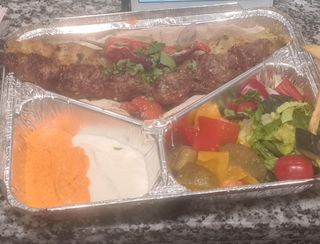 Adana Lahm 2 Brochettes