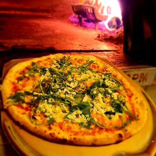 Pizza rucola & grana