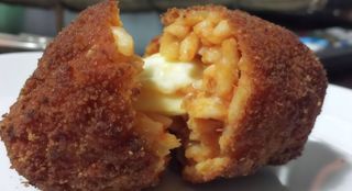 56. Supplì di riso - 1 pezzo