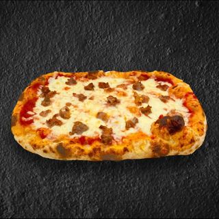 Margherita con salsiccia di maialino nero casertano