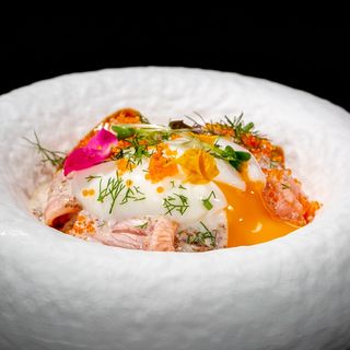 Chirashi salmon sous vide