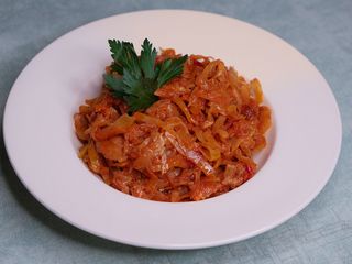 Тушкована капусточка з овочами (250g)