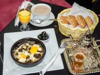 Petit Déjeuner Continental