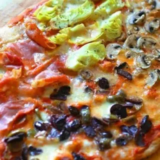 Pizza Cuatro Estaciones (28 cm.)