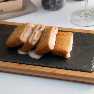 Cachopo De Ternera de Papada Ibérica Joselito Y Queso (Individual)