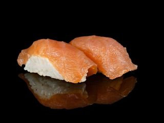 Nigiri z tuńczykiem (2 szt.)